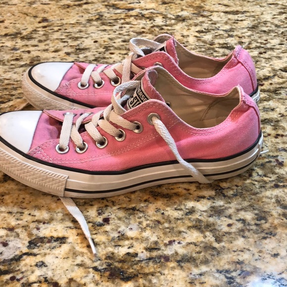 Converse - Picture 3 of 4